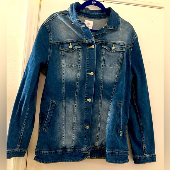 LuLaRoe Jackets & Blazers - LuLaRoe Limited Edition Jaxon Denim Jacket EXCELLENT LIKE NEW CONDITION